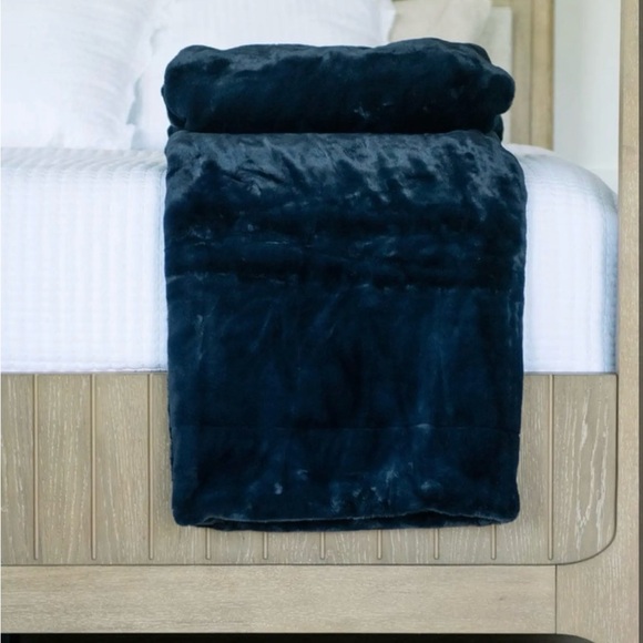 Minky Couture Other - Minky Couture 60x84 Luxurious Navy Blue Plush Blanket Grande